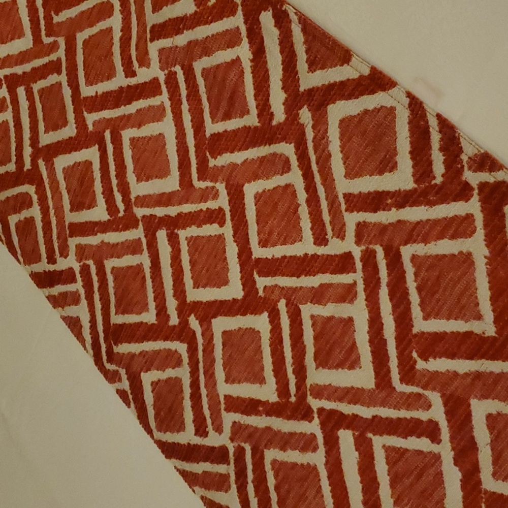 NWOT Autumn Table Runner
